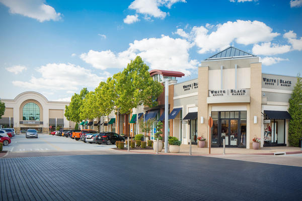 Pinnacle Hills Promenade in Rogers, AR