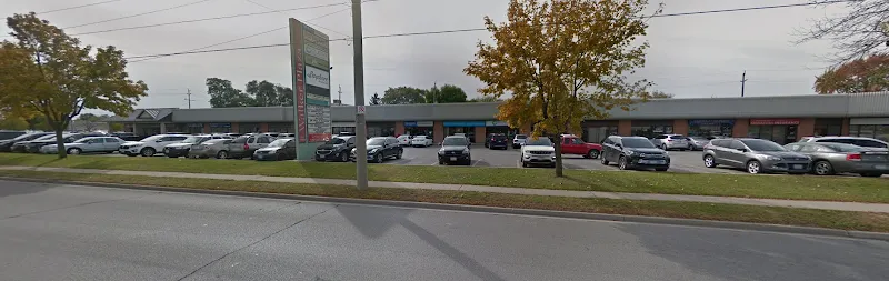 Plaza 300 in Windsor, ON