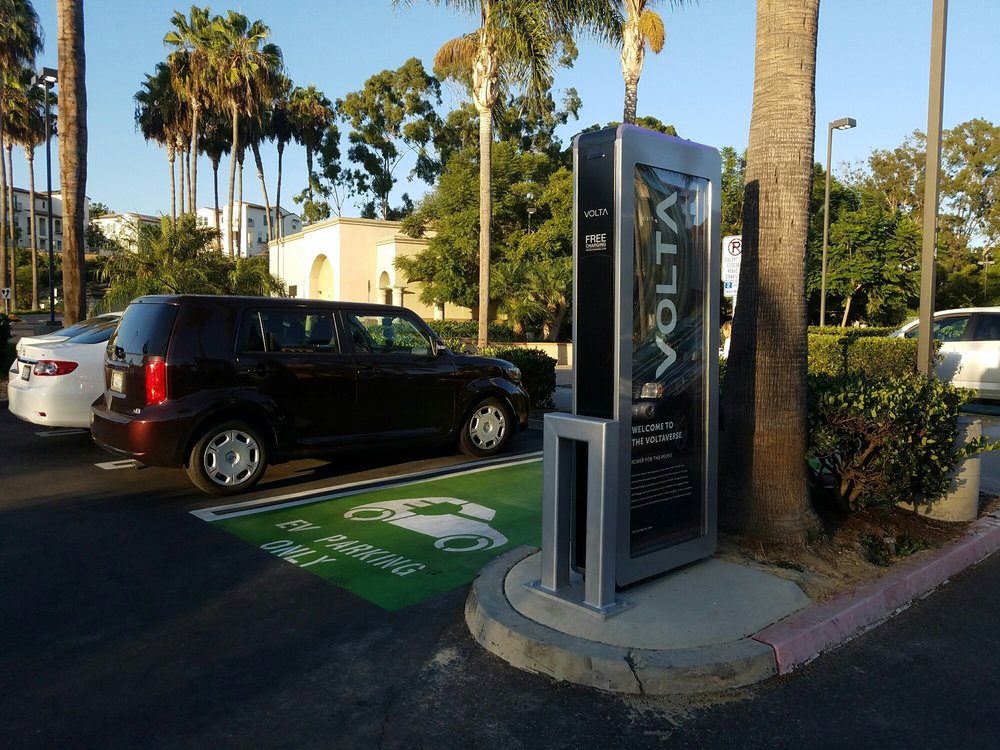 Plaza Paseo Real in Carlsbad, CA