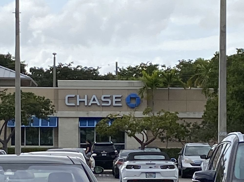 Pompano Plaza in Pompano Beach, FL