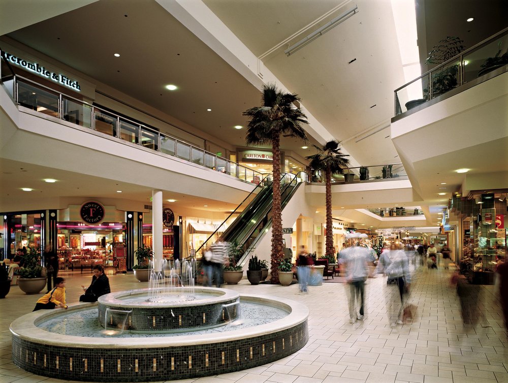 Promenade Shopping Center in Modesto, CA