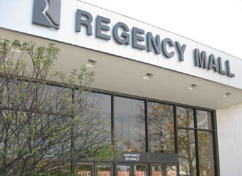 Regency Square Shopping Center in Chattanooga, TN