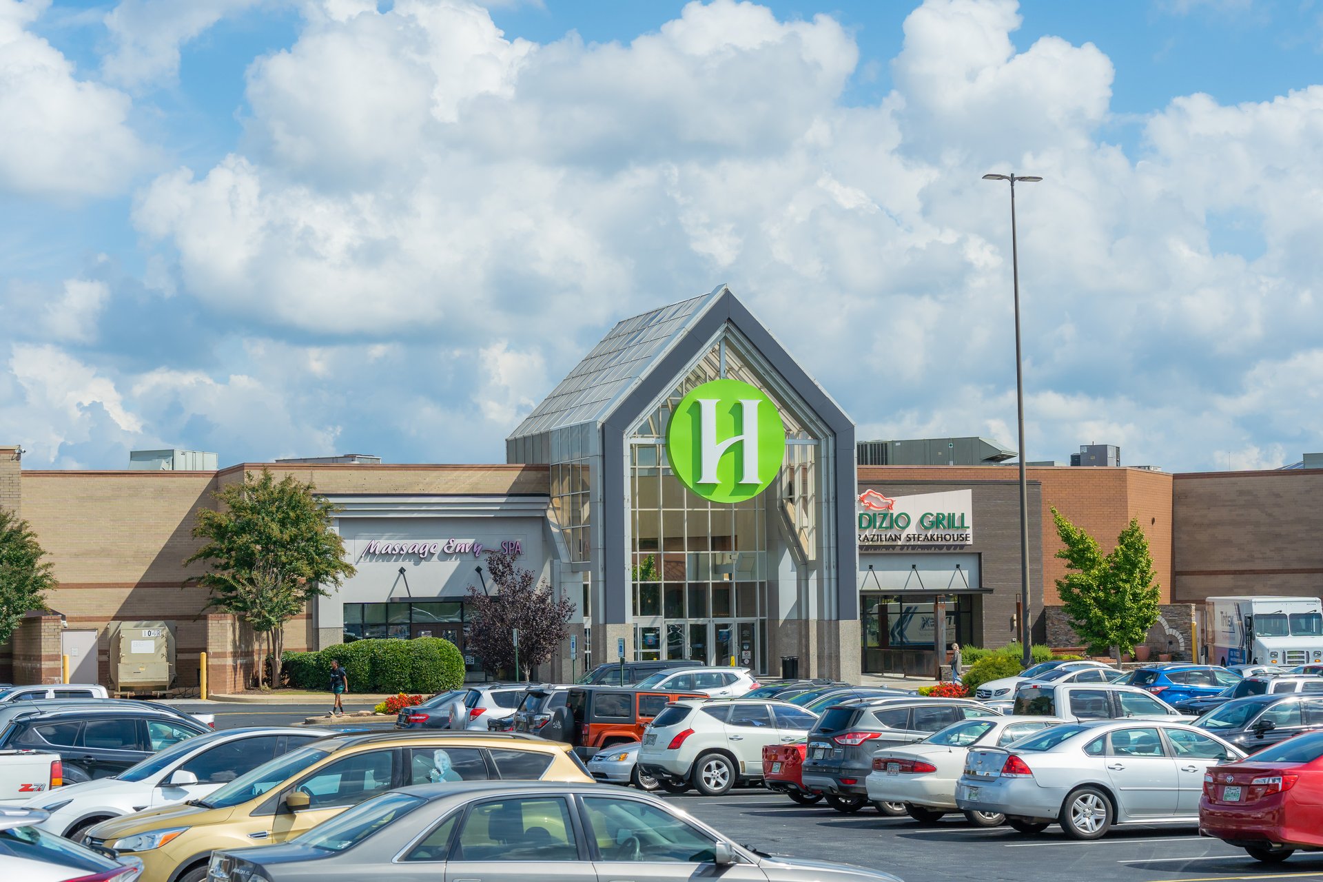 Rivermont Shopping Center in Chattanooga, TN