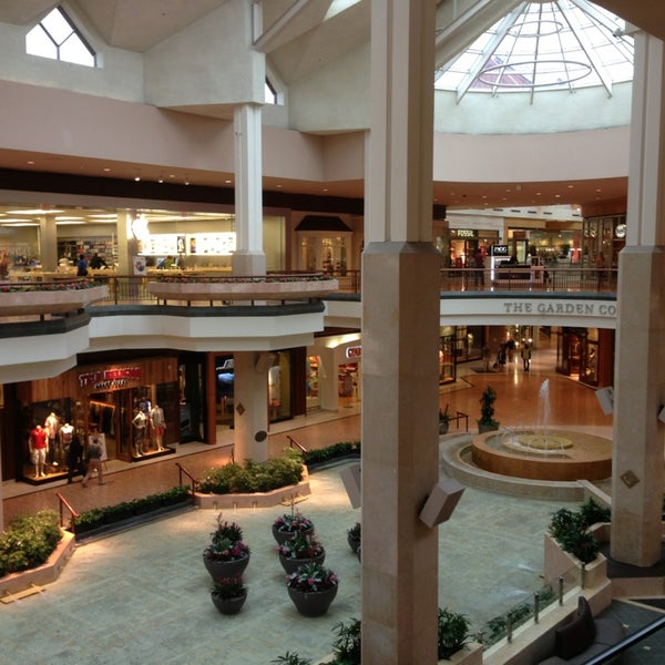 Saint Louis Galleria in St. Louis, MO