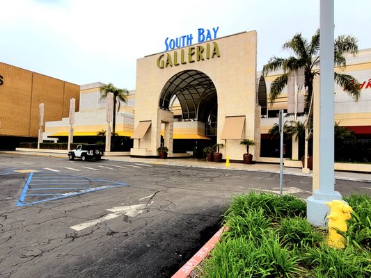 South Bay Galleria in Redondo Beach, CA