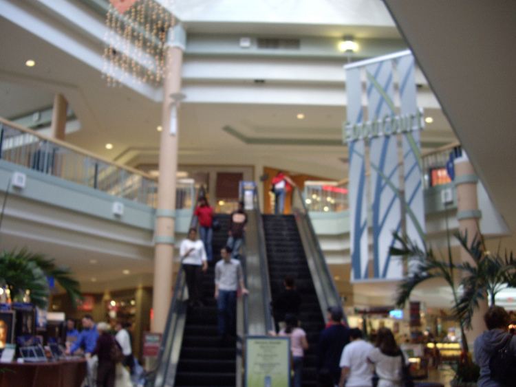 South Hamilton Square in Hamilton, ON