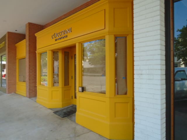 South Towne Plaza in Utica, NY