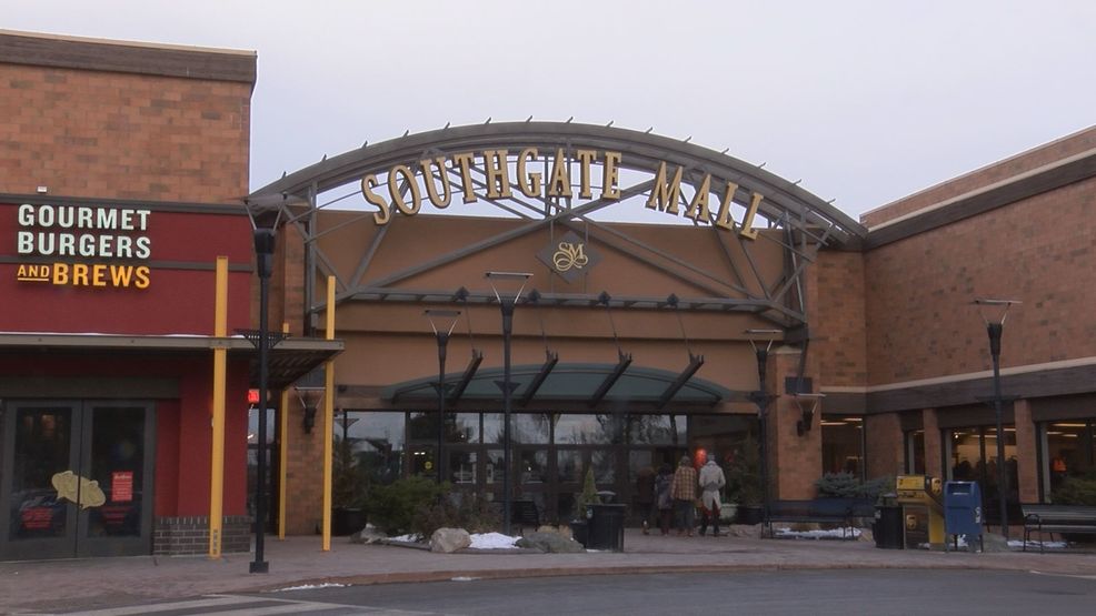 Southgate Shopping Center in Des Moines, IA