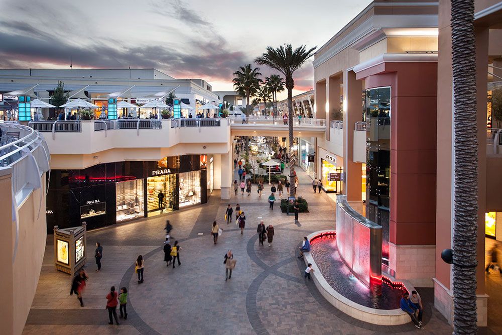 Southland Plaza Shopping Center in San Diego, CA
