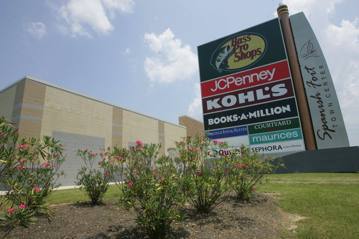 Spanish Fort Shopping Center in Spanish Fort, AL