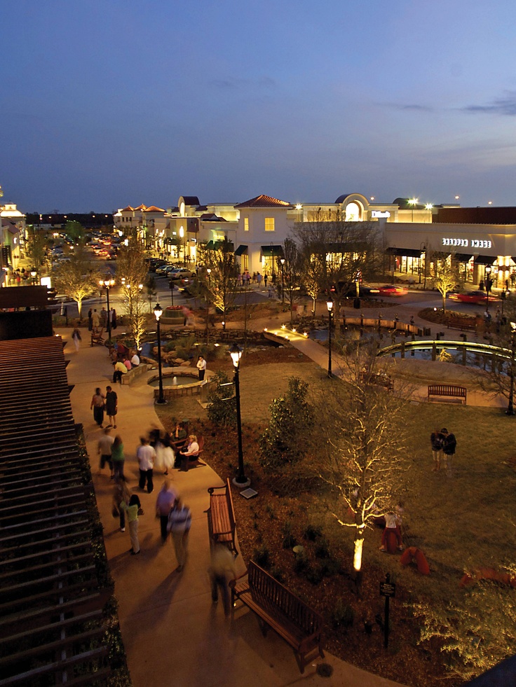St. Johns Town Center in Jacksonville, FL