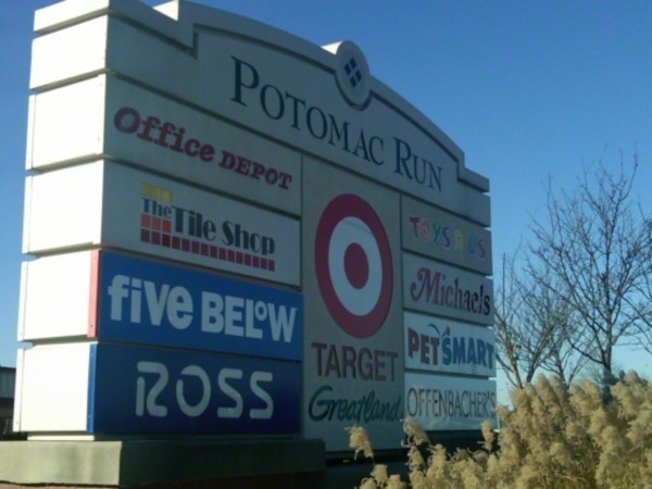 Sterling Park Shopping Mall in Sterling, VA