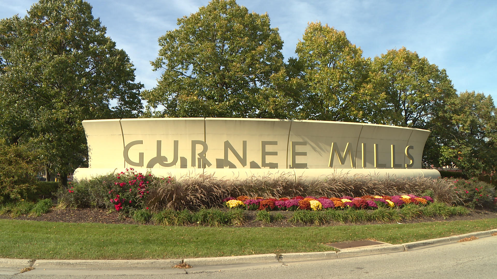 Stonebrook Commons in Gurnee, IL