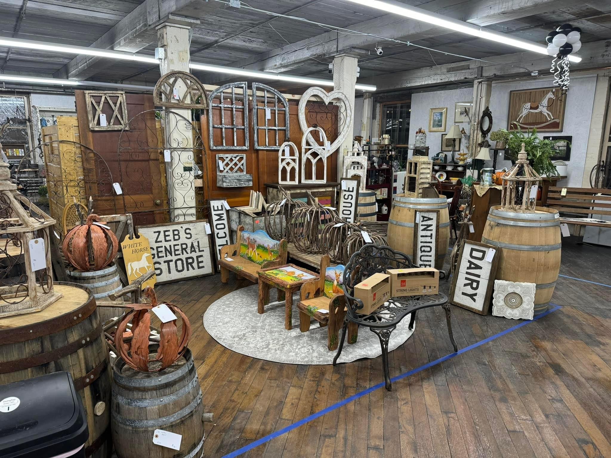The Junction Marketplace in Hartford, NH
