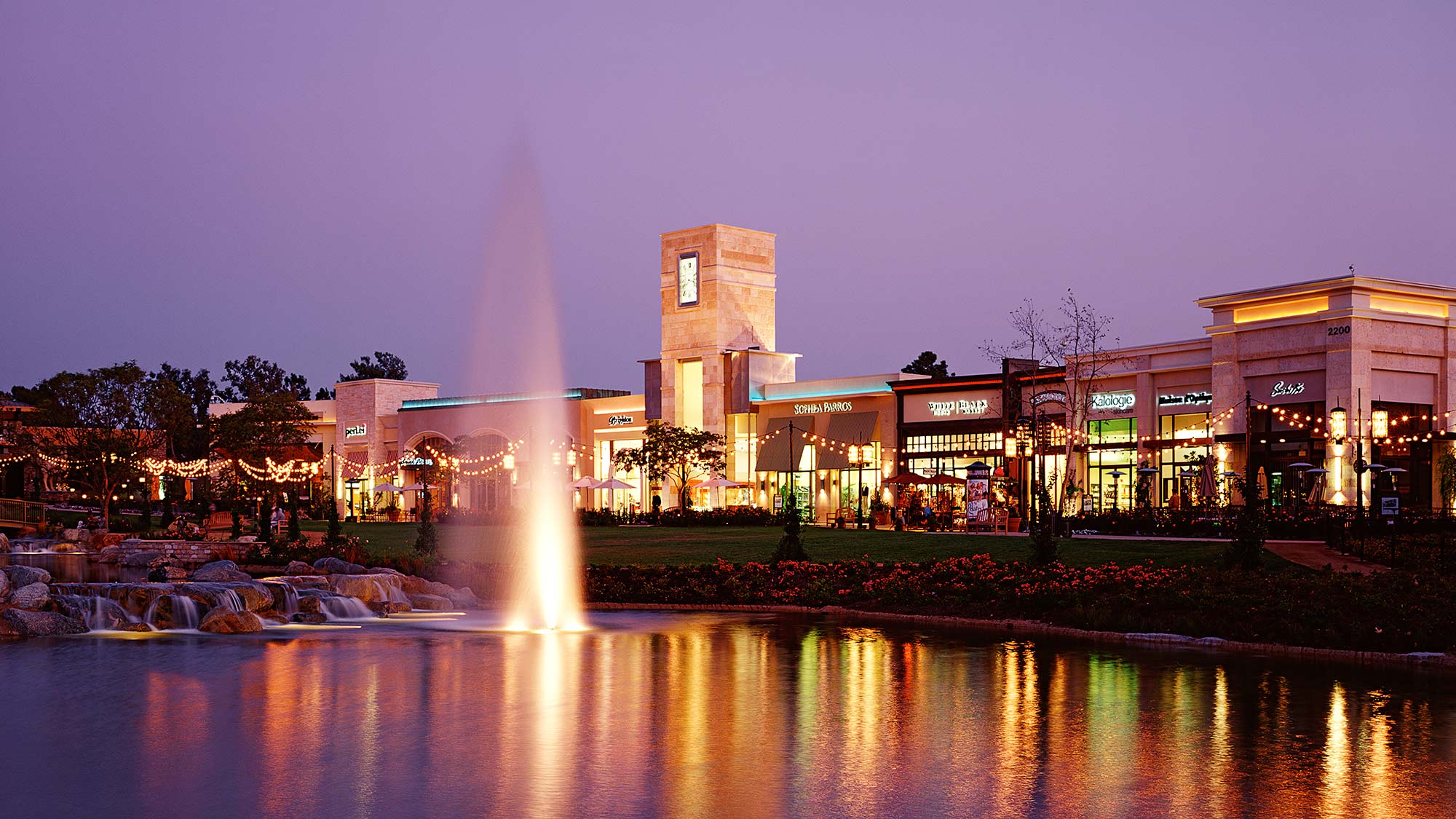 The Lakes at Thousand Oaks in Thousand Oaks, CA