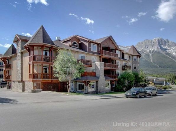 The Shops of Canmore in Canmore, AB