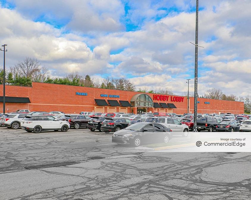 The Shops of Fairlawn in Fairlawn, OH