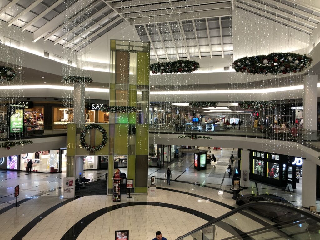 Twin City Shopping Center in Jersey City, NJ