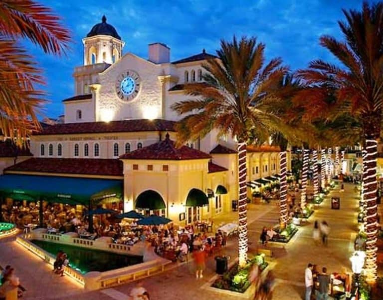 Village Commons Shopping Center in West Palm Beach, FL