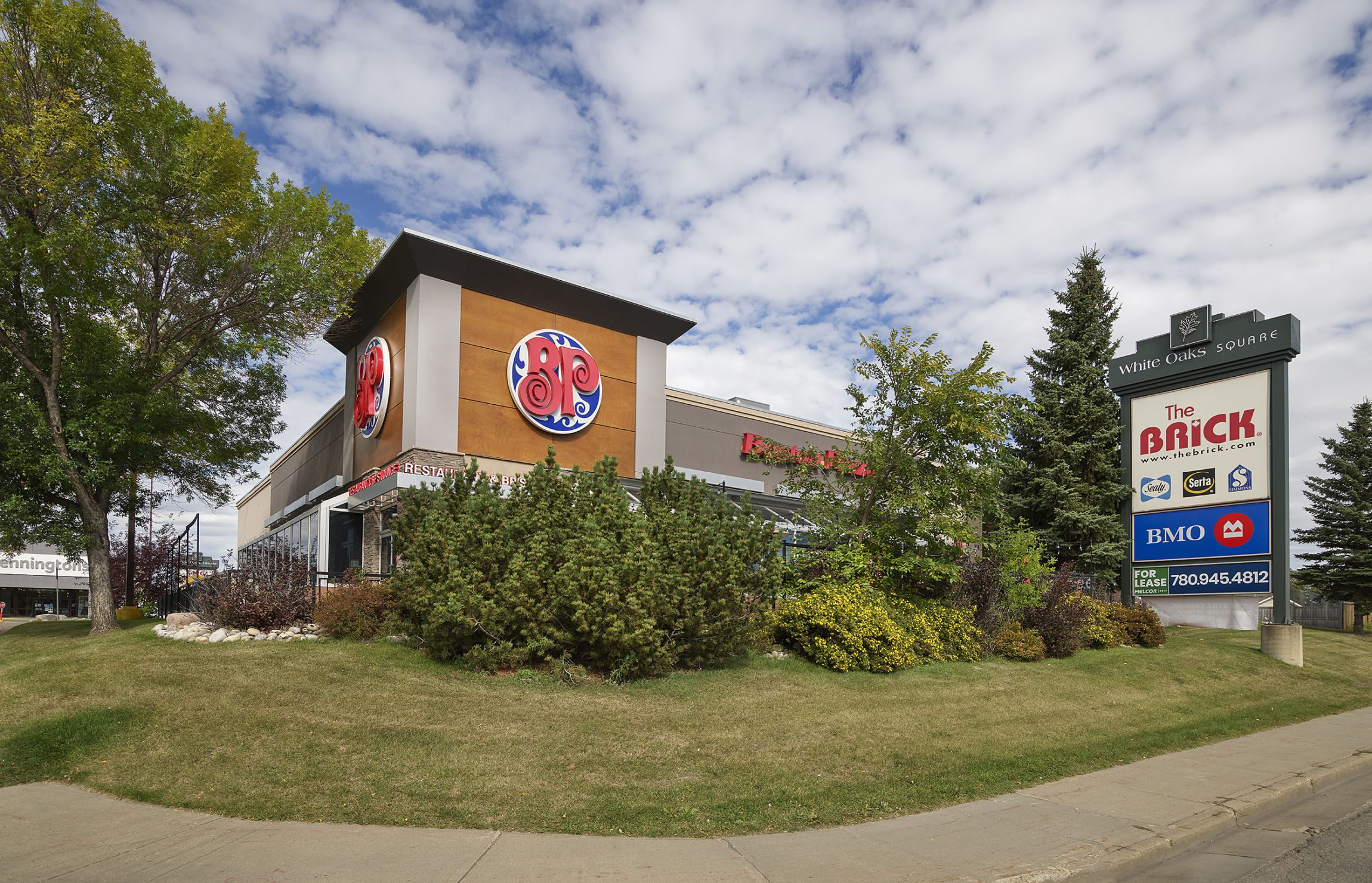 White Oaks Square in Edmonton, AB