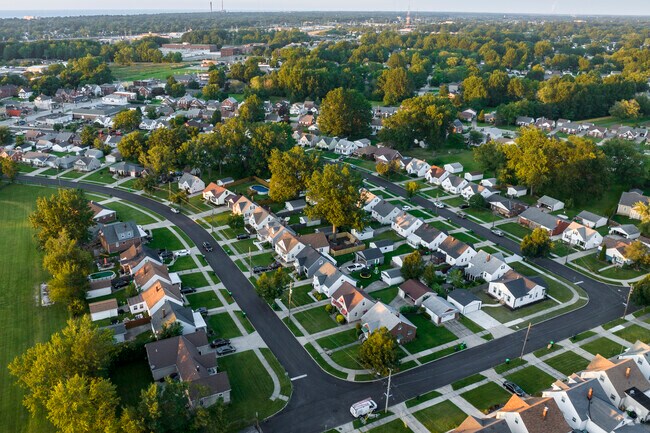 Wickliffe Plaza in Wickliffe, OH
