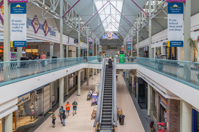 York Mall Shopping Center in East York, PA