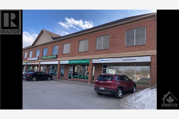 1000 Islands Plaza • Plaza REIT Brockville in Brockville, ON