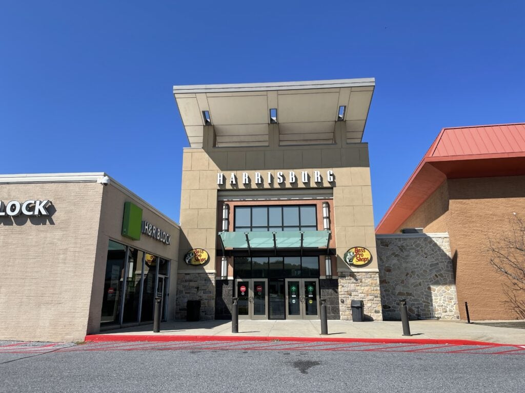 Dorneyville Shopping Center in Allentown, PA