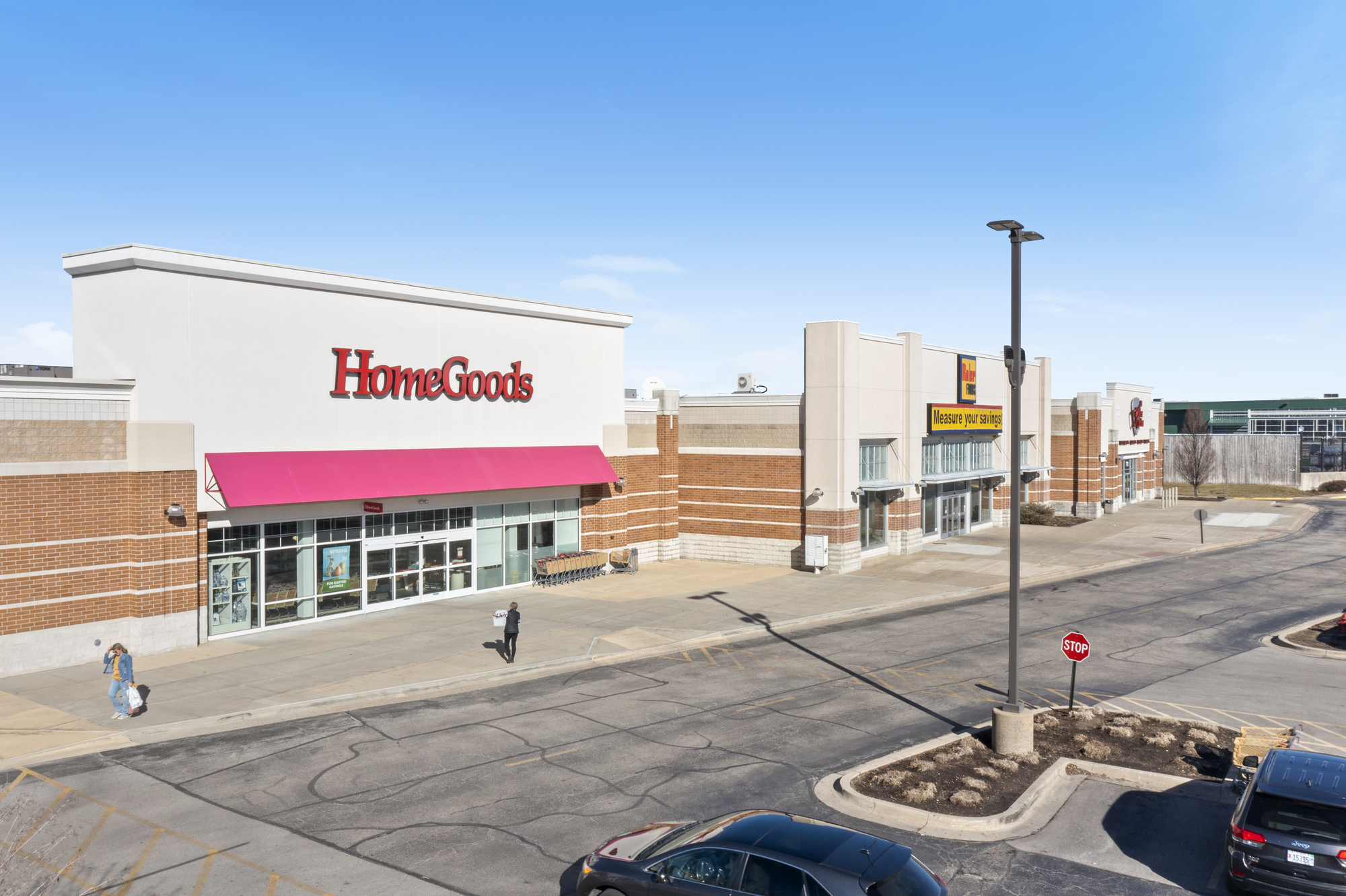 Johnstowne Center in Champaign, IL