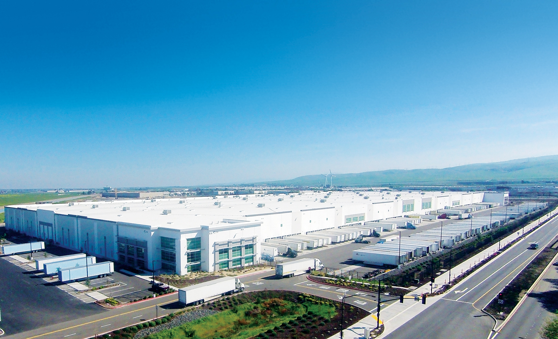 Lincoln Center Shops in Stockton, CA