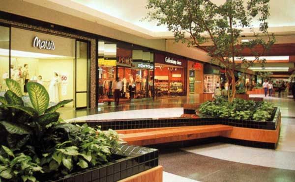 Magnolia Town Center Shopping Center in Riverside, CA