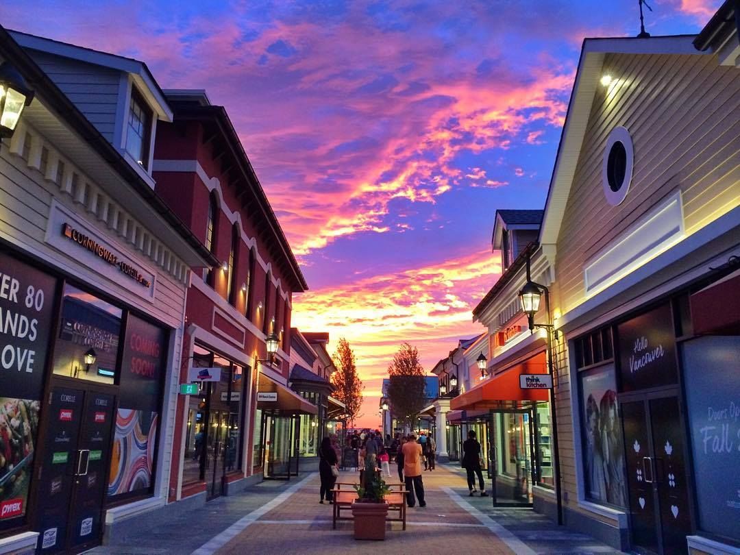McArthurGlen Designer Outlet Vancouver Airport in Richmond, BC