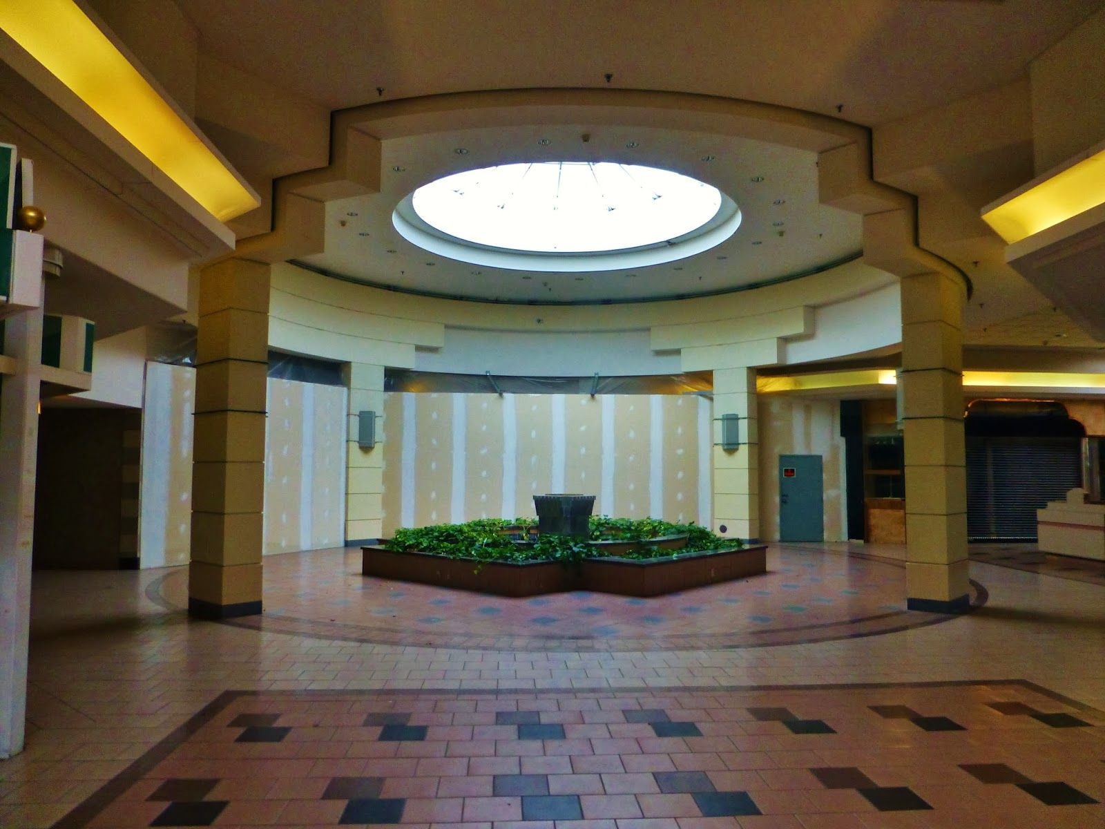 Mellett Plaza in Canton, OH