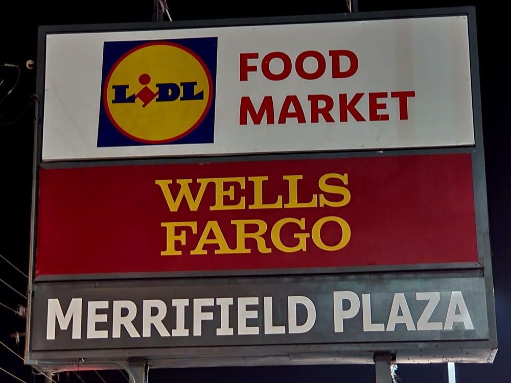 Merrifield Plaza in Falls Church, VA