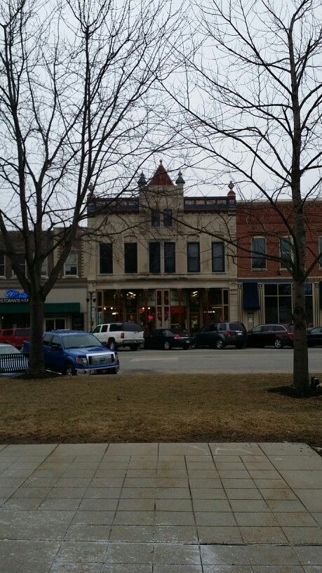 Noblesville Square in Noblesville, IN