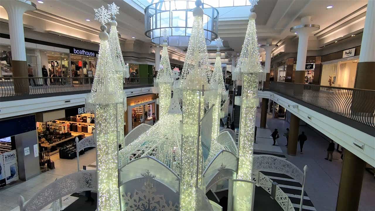 Pickfair Shopping Centre in Pickering, ON