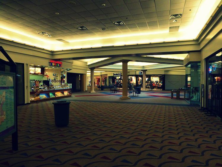 Shops at Timberstone Commons in Findlay, OH