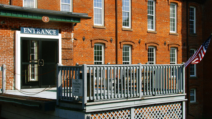 Sturbridge Plaza in Sturbridge, CT