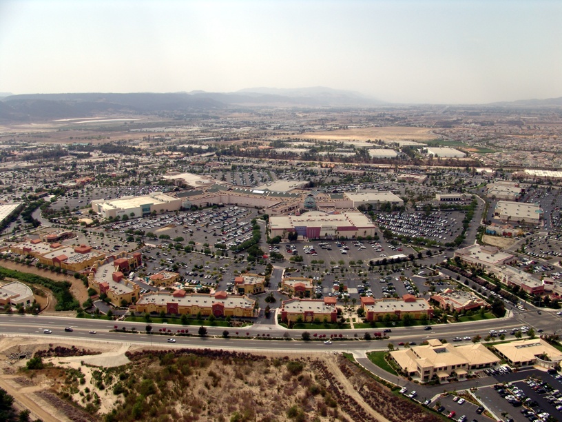Temecula Town Center in Temecula, CA